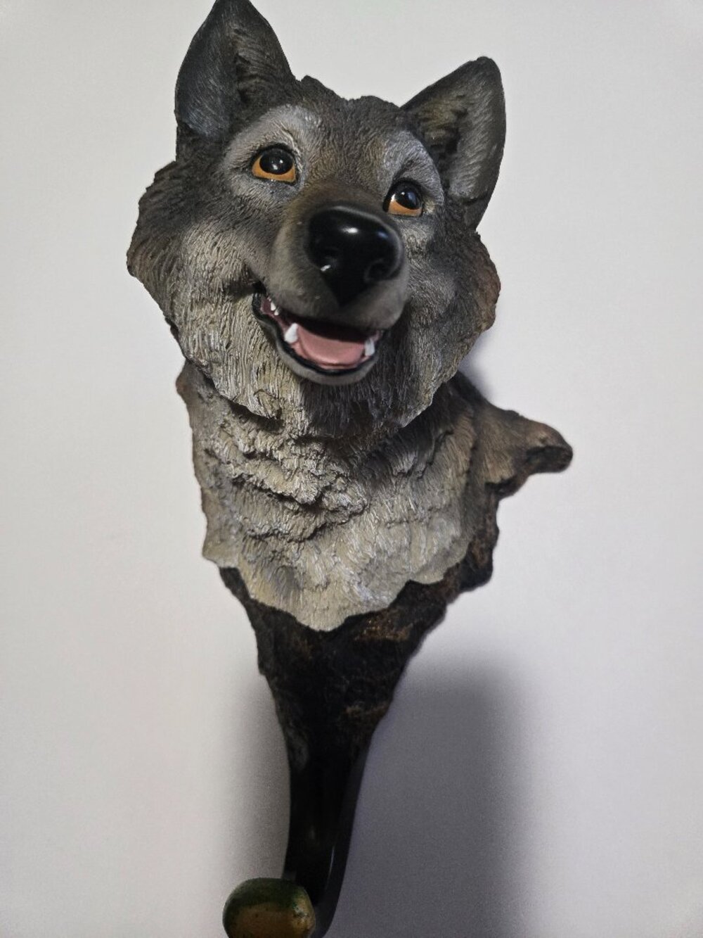 Resin Wolf Hanger